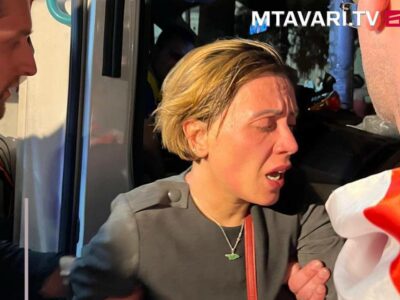 photo 2024 04 30 22 37 10 e1714502799324 новости акция протеста в тбилиси, Анна Цитлидзе, закон об иноагентах, перцовый баллончик, слезоточивый газ