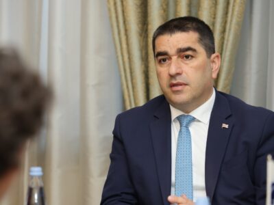 papuashvili e1718086643350 Спикер парламента Спикер парламента